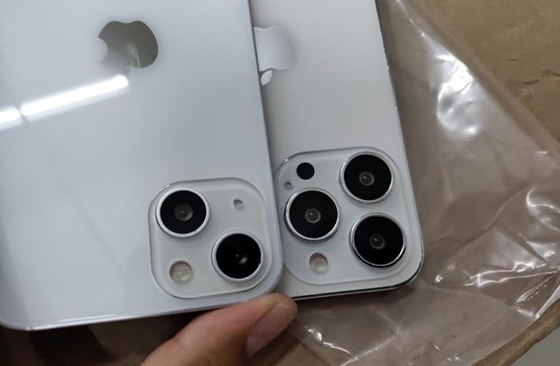 崇左苹果手机维修分享iPhone 13‌机模长什么样 
